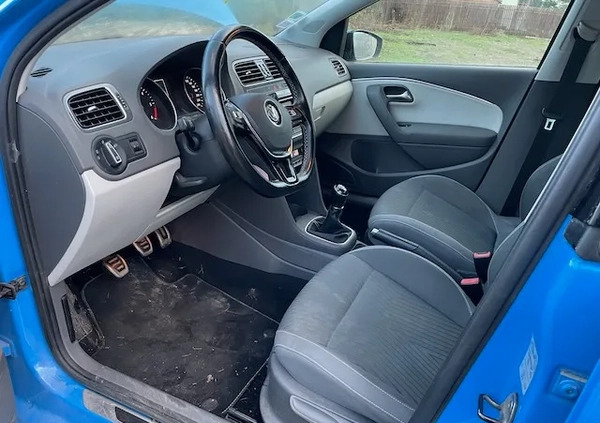 Volkswagen Polo cena 14900 przebieg: 159000, rok produkcji 2014 z Piaseczno małe 154